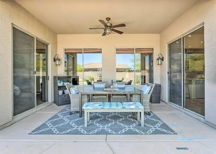 Near Golf & Spring Training: Goodyear W/ Pool