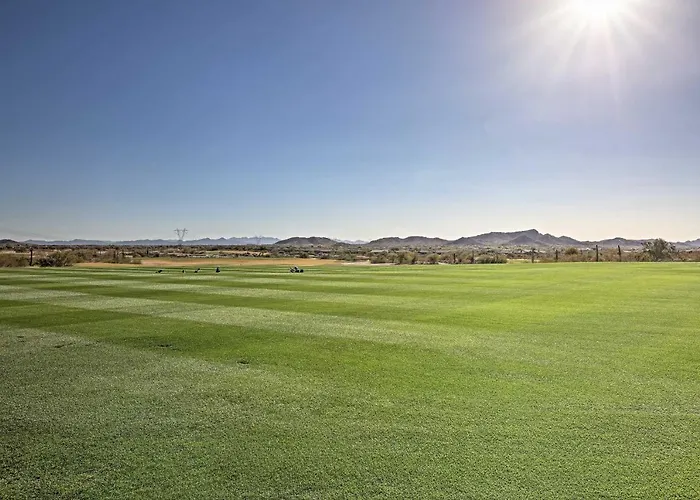 Near Golf & Spring Training: Goodyear W/ Pool *