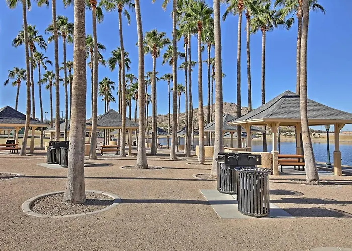 Holiday home Near Golf & Spring Training: Goodyear W/ Pool *